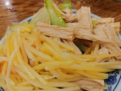 素凉菜-门框胡同百年卤煮(新街口店)