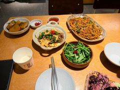 爆炒牛肉-麽麽家•爆炒牛肉饭(景瑞时光里店)