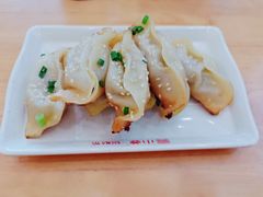 牛肉鍋貼-小姜锅贴(凤凰街店)