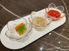 -海派悦庭·海胆烧麦·新融合菜(凯德广场店)