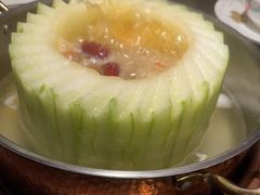 -得意咚瓜·顺德鱼生·冬瓜火锅(深圳首店)