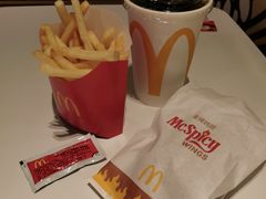 -麦当劳(广州新港东路第二分店)