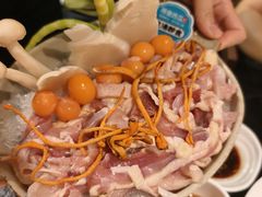 -得意咚瓜·顺德鱼生·冬瓜火锅(深圳首店)