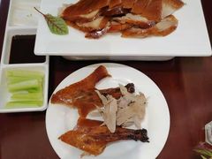 -胡记饭店(保工街店)