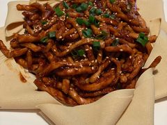 京酱肉丝-京尊烤鸭店JINGZUN(春秀路店)