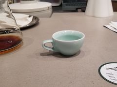 -UNI UNI(环亚凯瑟琳店)