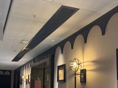 -万泊酒店(长沙五一广场国金中心店)