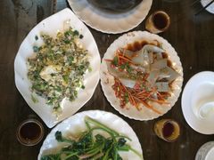 -民食香·腊排骨野生菌美食(木府店)