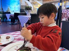 -塞纳河法国餐厅(意式风情街店)