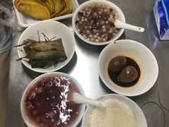-芳婆糕团店(王府大街店)