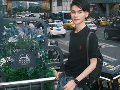 -观音桥步行街