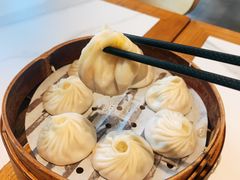 -馋三尺蟹粉小笼(人民广场店)