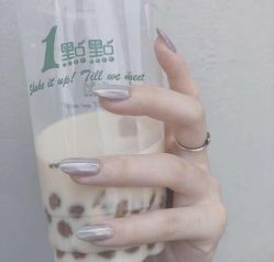 -手牵手美甲