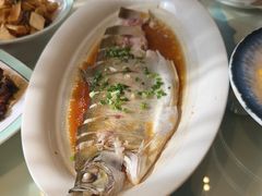 -松沪名灶·豆浆鱼头·新上海菜(飞航吾悦广场店)