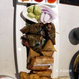 椰浆饭感觉味道还可以，米饭中淡淡的椰子味道