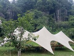 -梭布垭石林景区