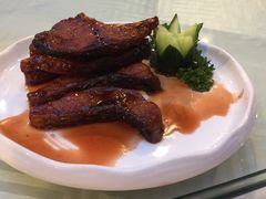 本帮熏鱼-上海年代·浙菜家烧·小海鲜(水上东路店)