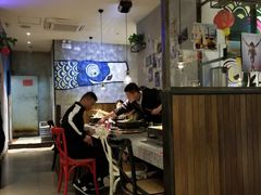 大堂-里岛烤鱼(东港凯虹广场店)