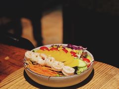 黄桃大虾沙拉-摇滚披萨(长春街店)