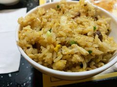 特色牛肉炒饭-利昂法式铁板主题餐厅(新奥购物中心店)