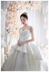 -LOVINA洛维娜婚纱礼服