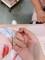 -花系美·美甲美睫精品店