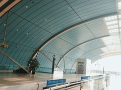 -龙阳路磁悬浮列车总站-停车场