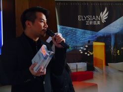 点击看大图 台灣知名彩妝刀刀老師示範流行彩妝-芷妍医美