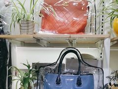 -爱革·奢品·鞋包·衣物·家居(博荟广场店)