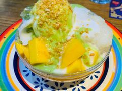 yyds椰子斑斓冰淇淋-泰妃殿(宏伊国际广场店)