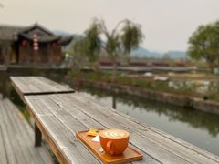 -比顿咖啡(和顺古镇店)