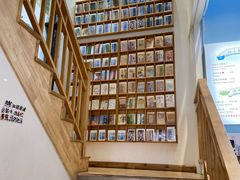 -猫的天空之城概念书店(杭州南宋御街店)