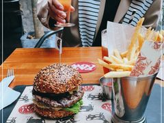 -FAT COW(虹梅路店)