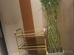 -梅花香里大酒店(郁金香路店)