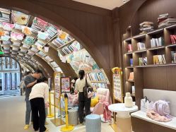 -奈尔宝家庭中心·亲子餐厅(长沙运达汇店)