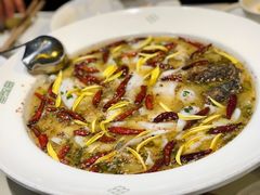 -渔语鱼酸菜鱼新川菜(来福士店)