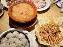 -董厨煨汤馆(车站路店)