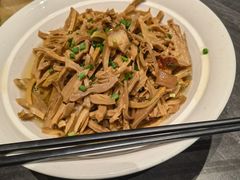 -梁家大院•农家菜(昆山会展中心店)