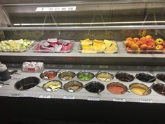 自助调料区-海底捞火锅(航洋城店)