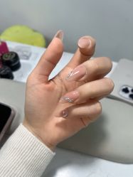 -瞧·享轻奢美甲美睫