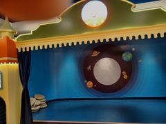 -小门牙好性格托育(北外滩中心)