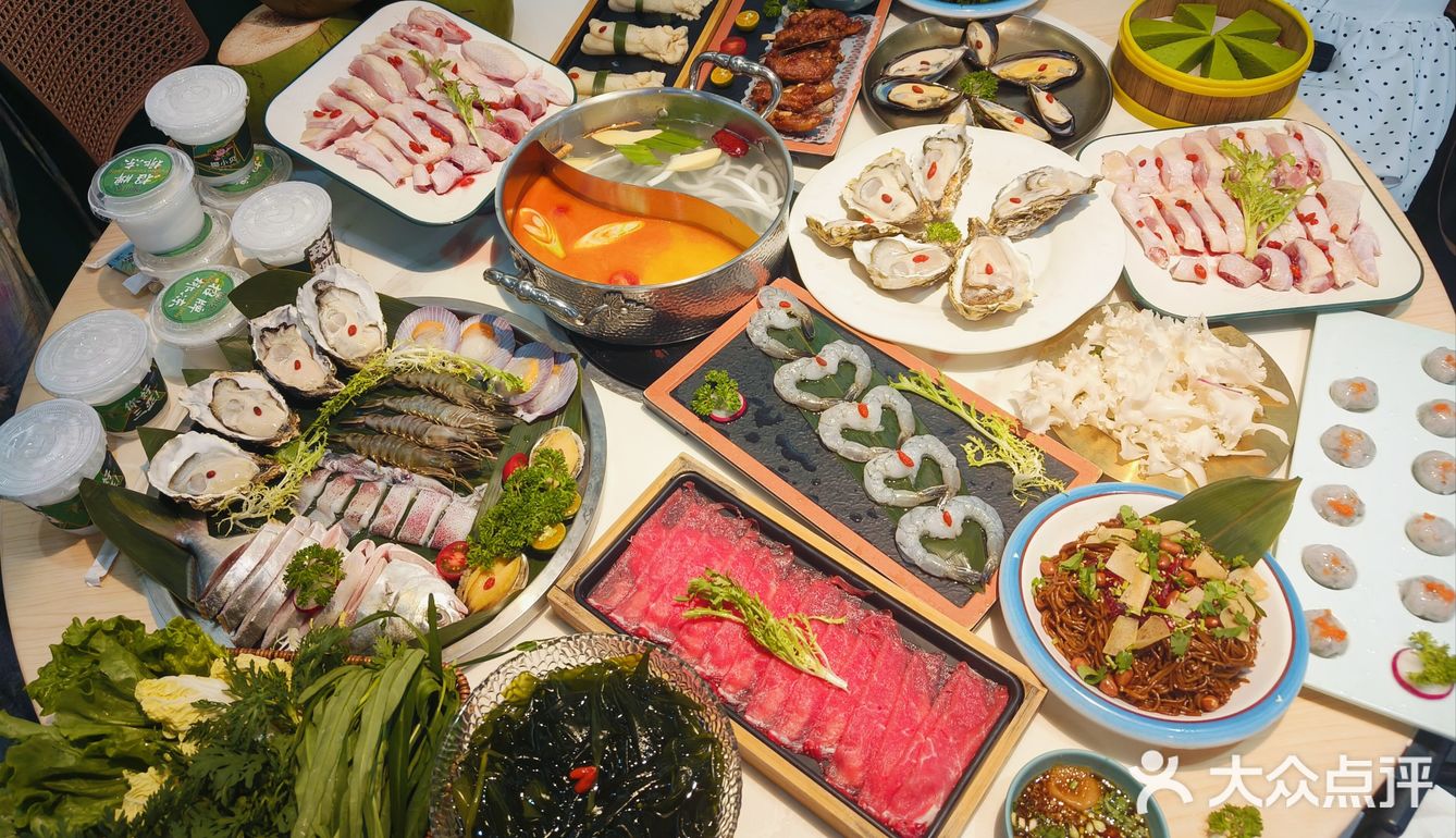 椰林走地文昌鸡更是一绝，正宗海南风味，口感嫩滑