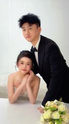 -雪中彩影婚纱摄影·微光艺术中心