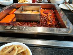 鸳鸯锅-红鼎坊·老成都火锅(新南门店)