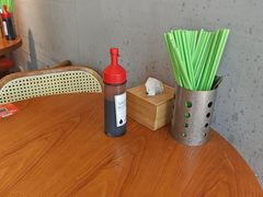 -绿柠食堂(北外滩店)