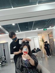 -艾美A·M Hair Salon