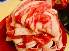 -洞庭洲·防空洞火锅·铜锅涮肉·烧烤(新百广场店)