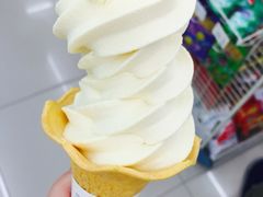 冰激淋-全家便利店(襄阳南路店)