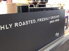 -luckincoffee瑞幸咖啡(香港名店街店)