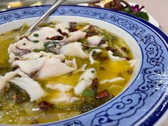 酸菜鱼-东江渔村(皇悦店)